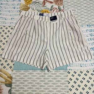 Old Navy Linen Blend Shorts -